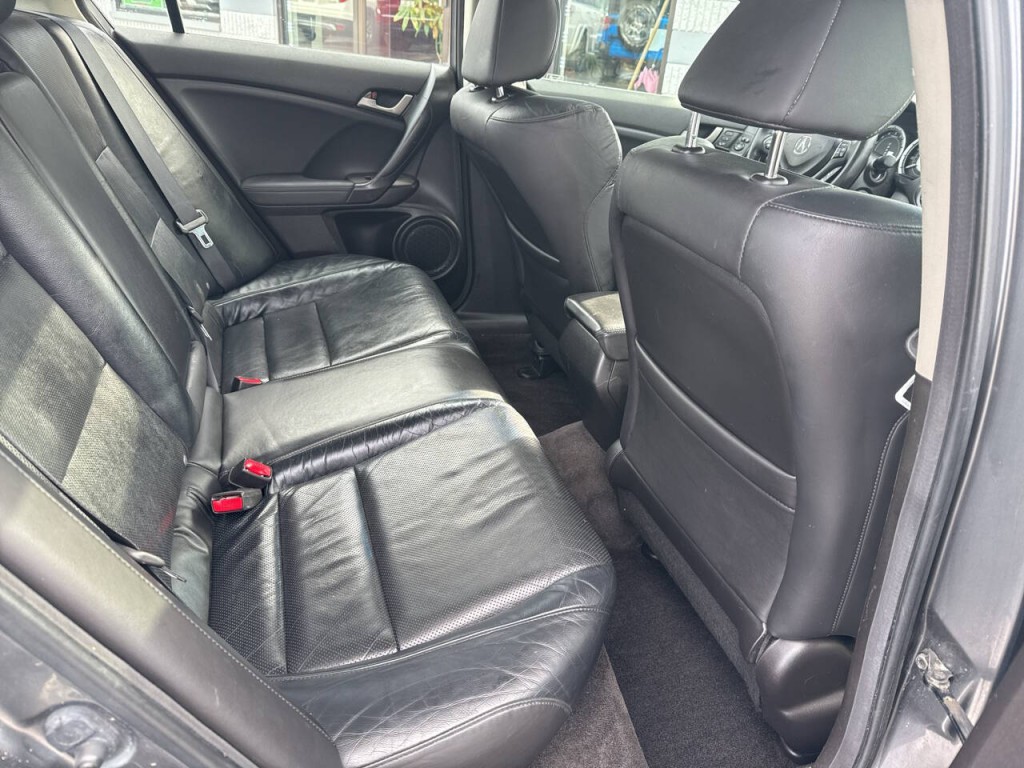 2010 Acura TSX Image 28
