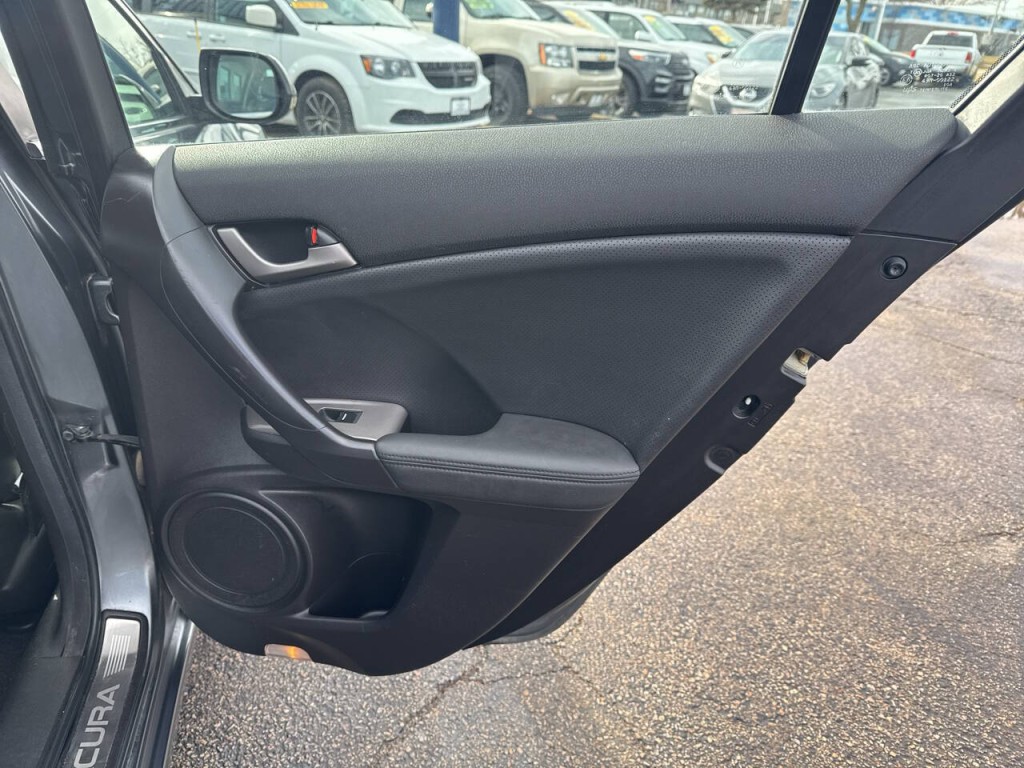 2010 Acura TSX Image 12