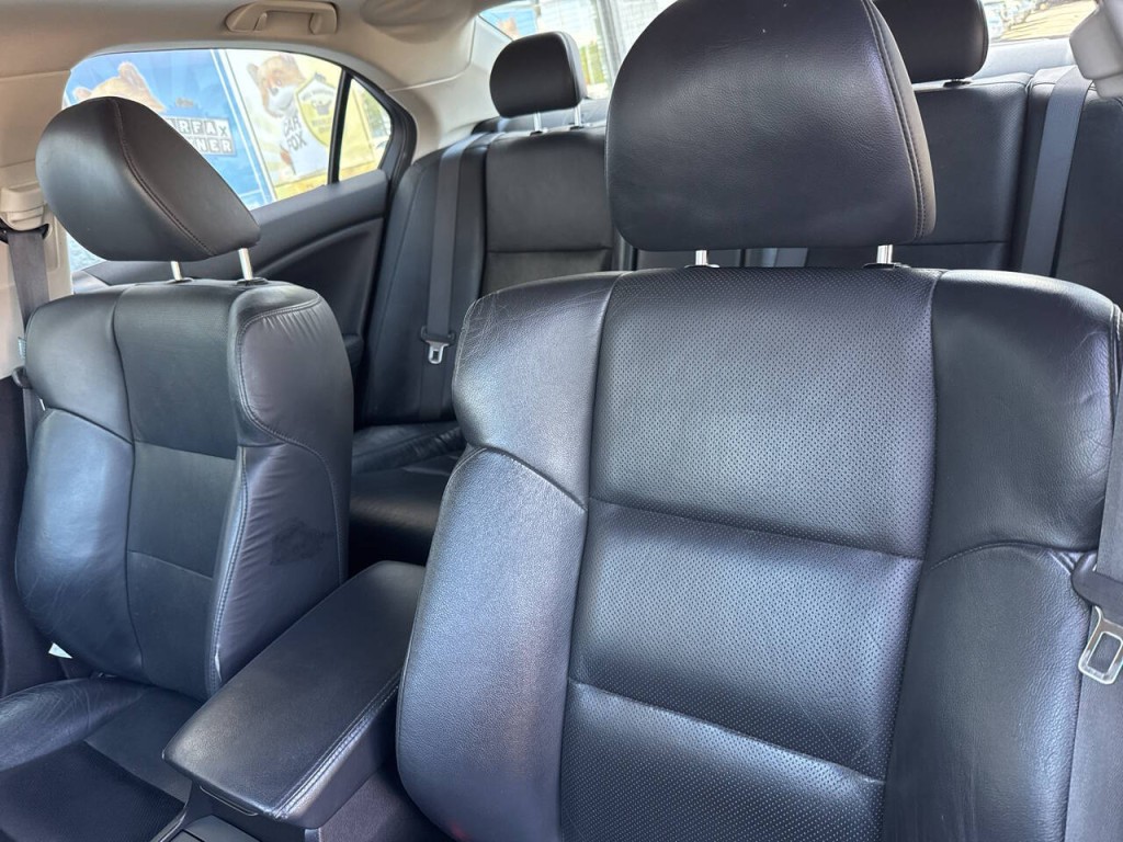 2010 Acura TSX Image 39