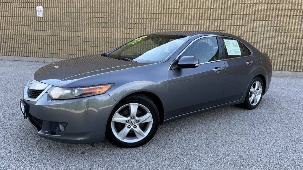 2010 Acura TSX Image 2