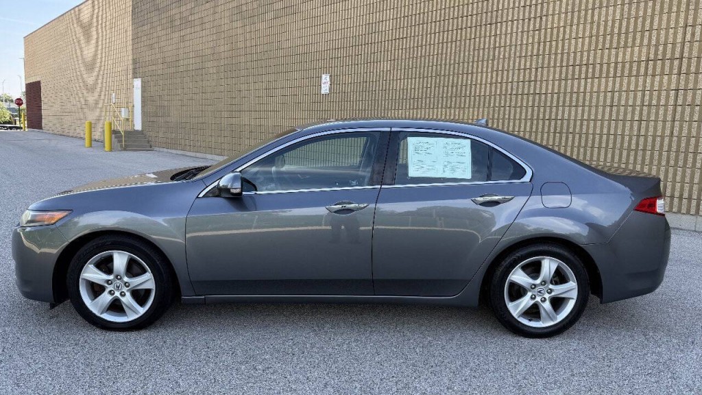 2010 Acura TSX Image 4