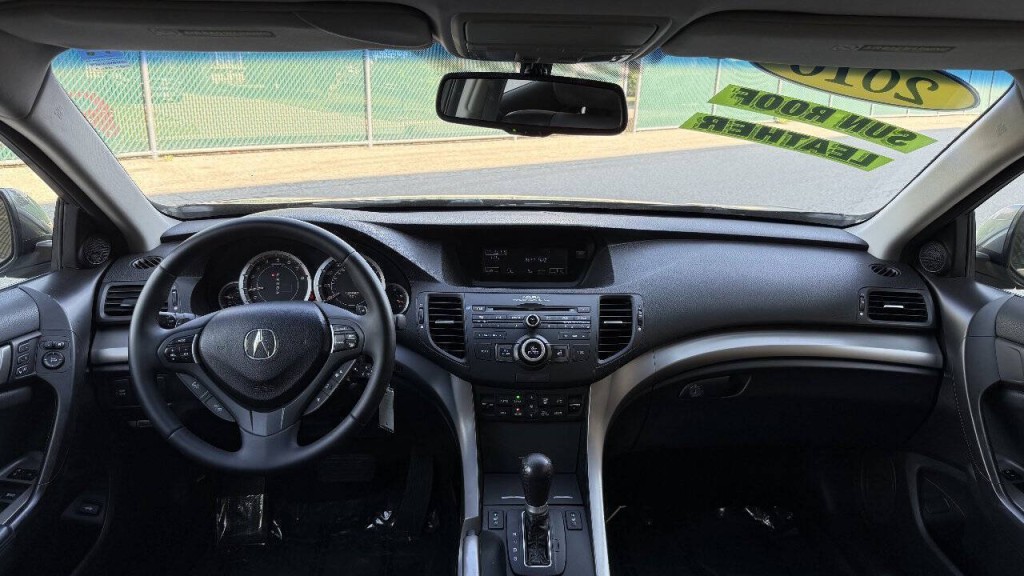 2010 Acura TSX Image 13