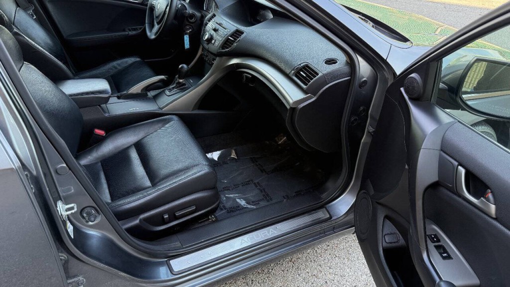 2010 Acura TSX Image 19