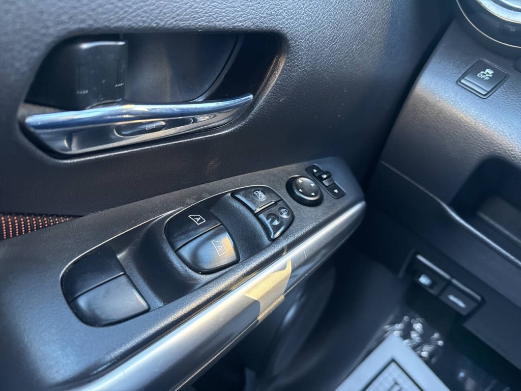 2018 Nissan Kicks Image 16