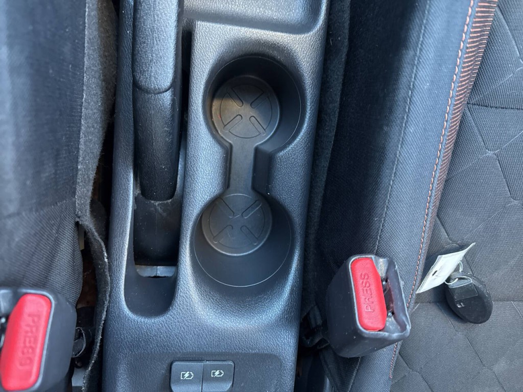 2018 Nissan Kicks Image 24