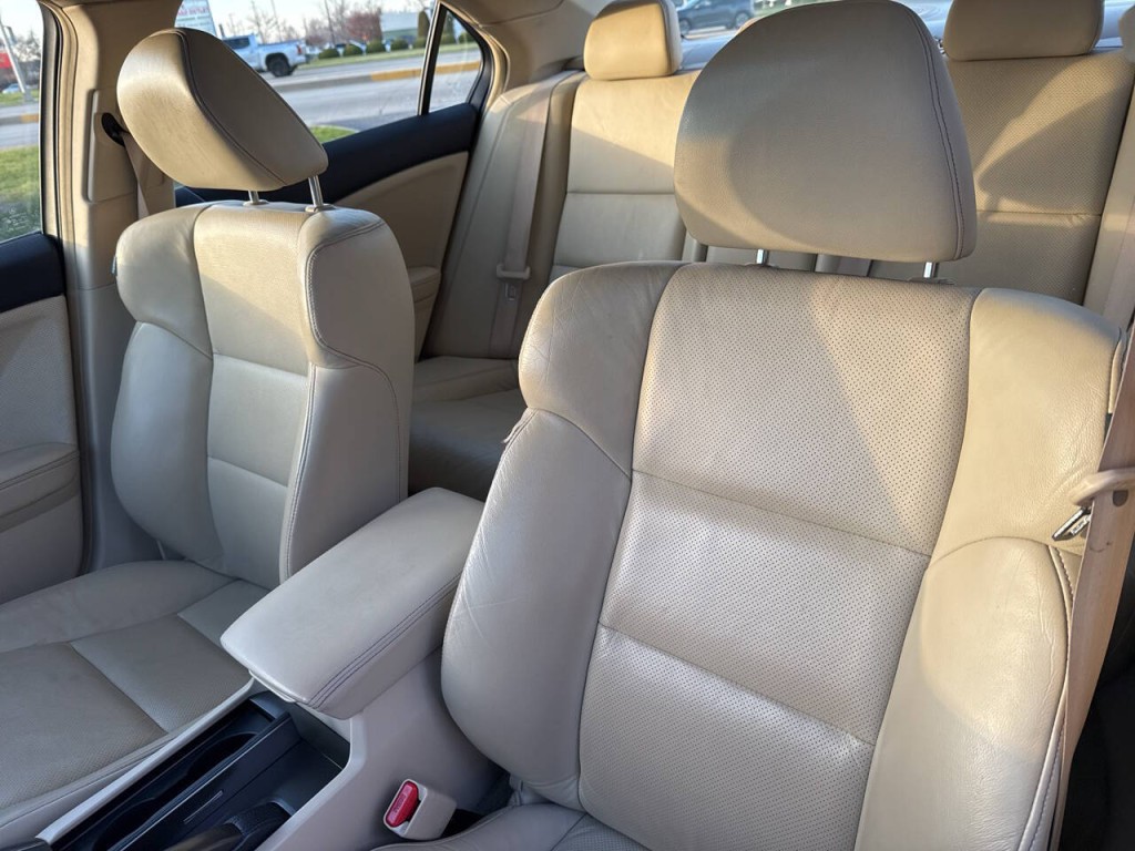 2012 Acura TSX Image 39