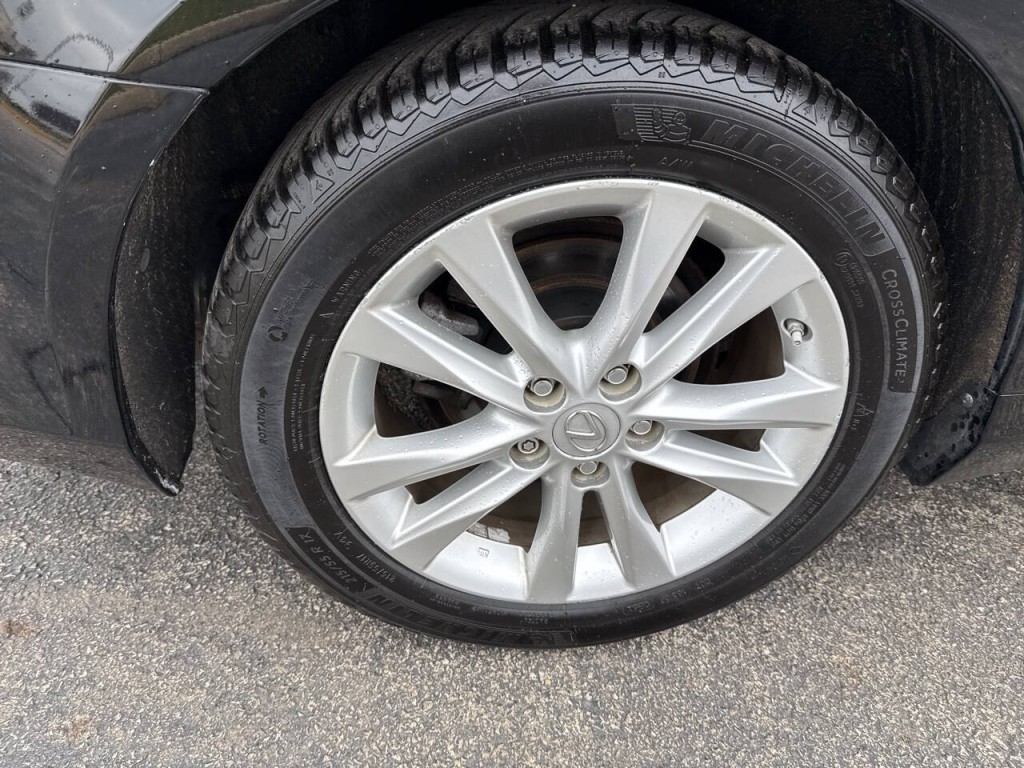 2011 Lexus ES 350 Image 50