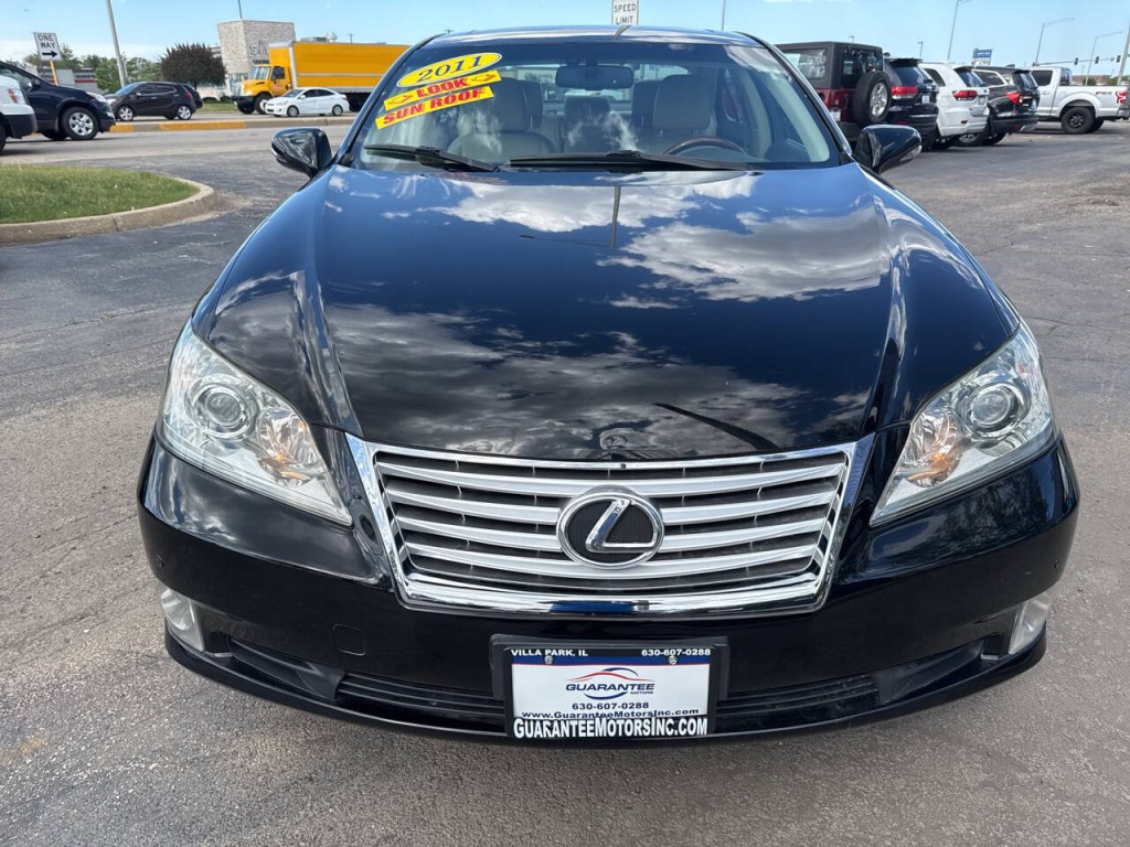 2011 Lexus ES 350 Image 10