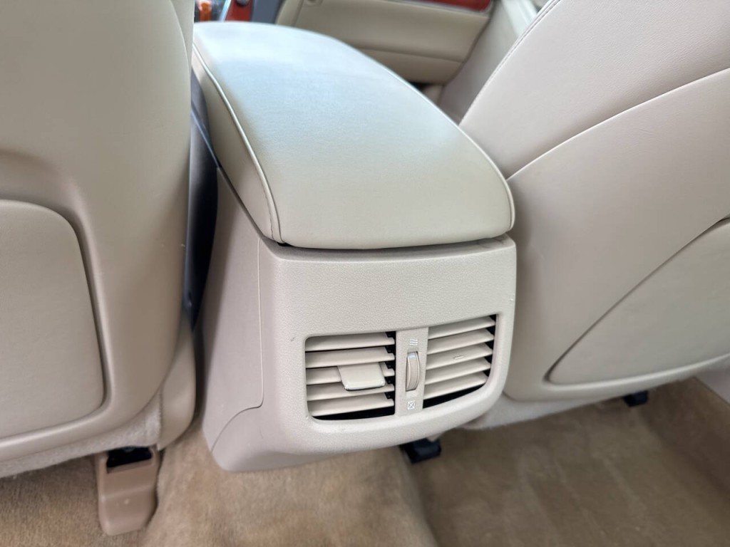 2011 Lexus ES 350 Image 49