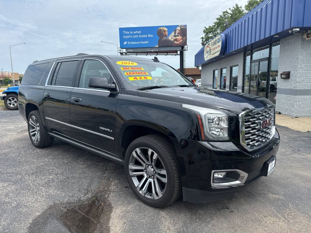 2018 GMC Yukon Image 2