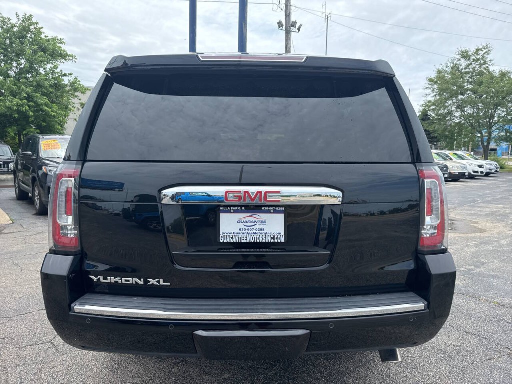 2018 GMC Yukon Image 8