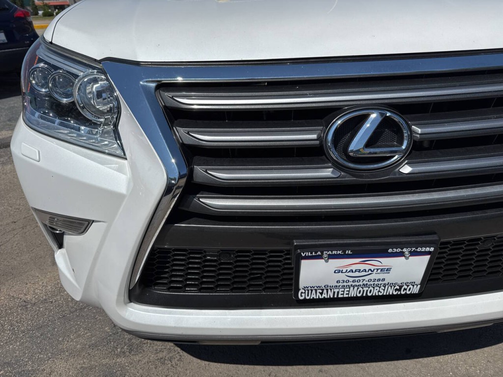 2016 Lexus GX 460 Image 11