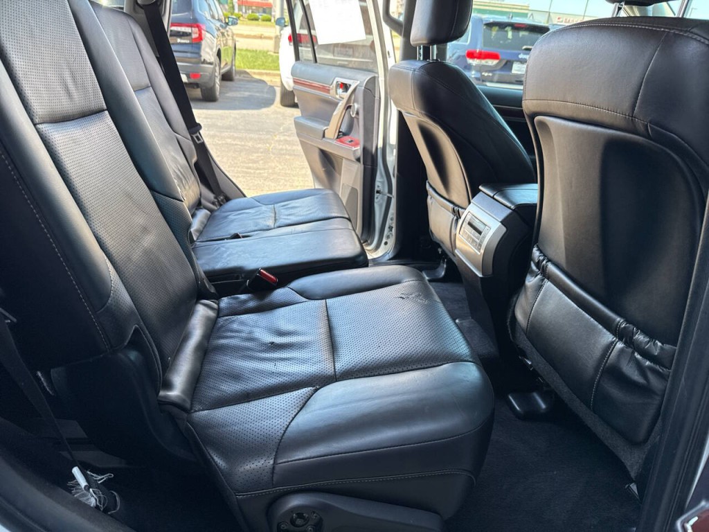 2016 Lexus GX 460 Image 54