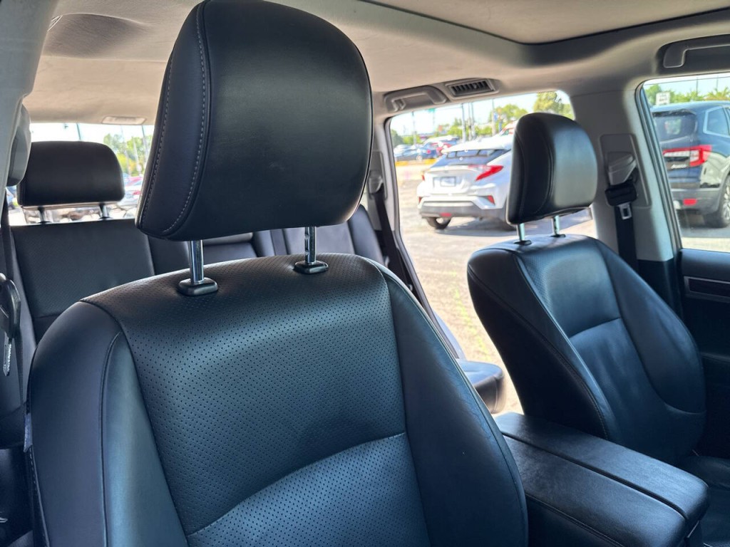2016 Lexus GX 460 Image 55