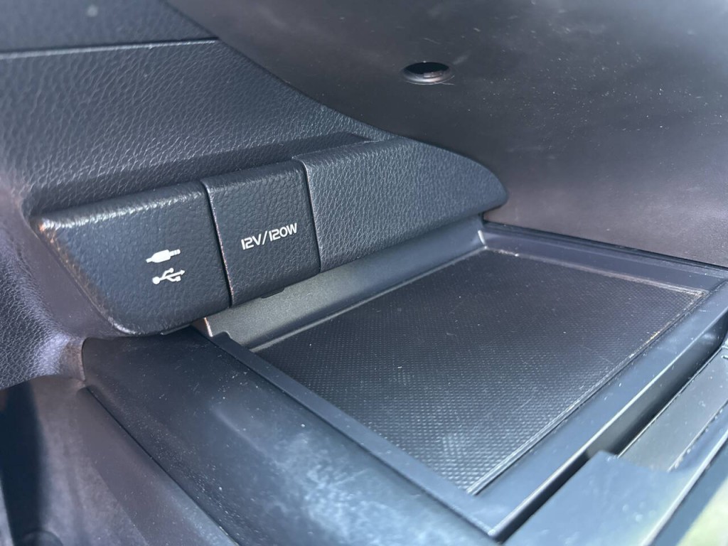 2019 Toyota Camry Image 23