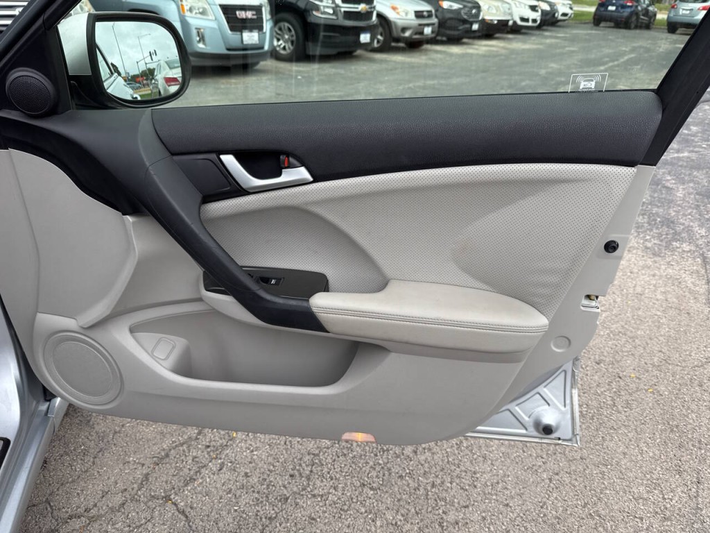 2013 Acura TSX Image 13