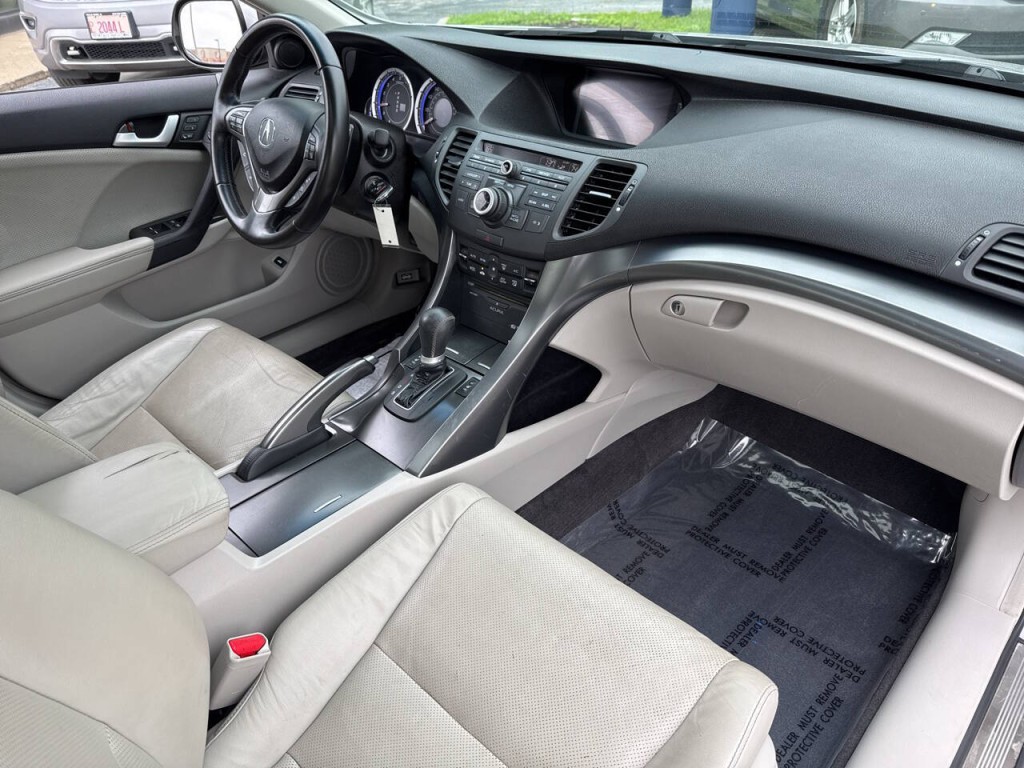 2013 Acura TSX Image 32