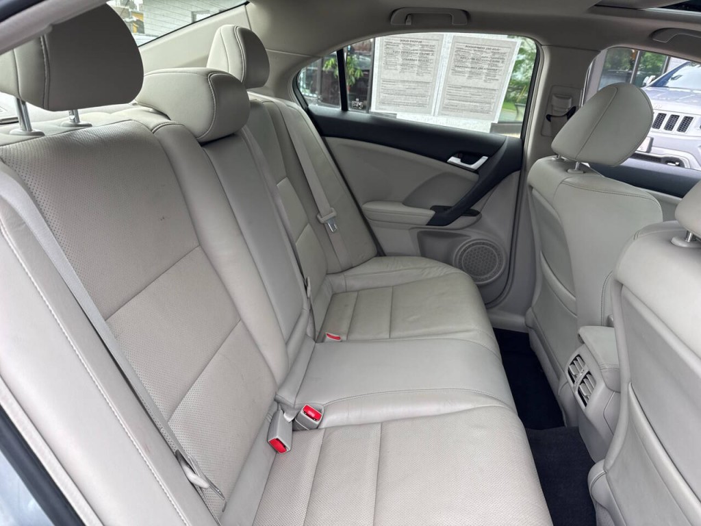 2013 Acura TSX Image 38