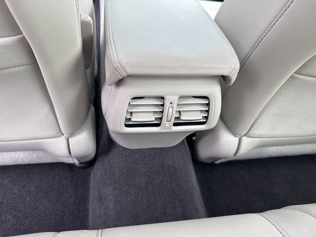 2013 Acura TSX Image 43