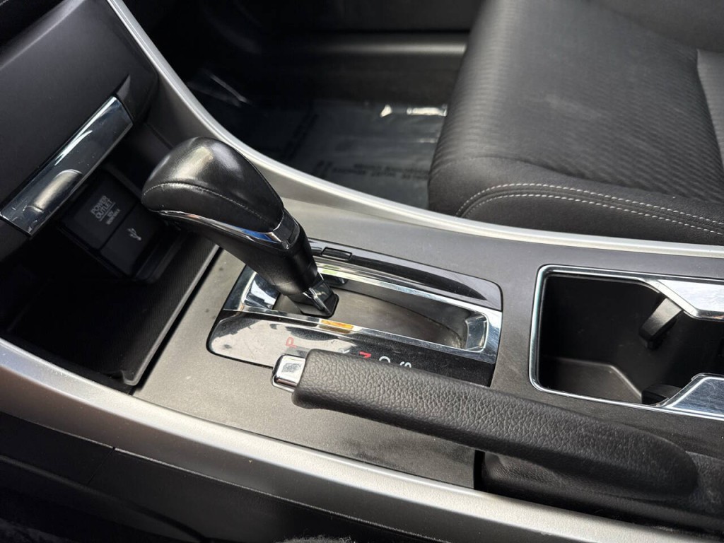 2014 Honda Accord Image 31
