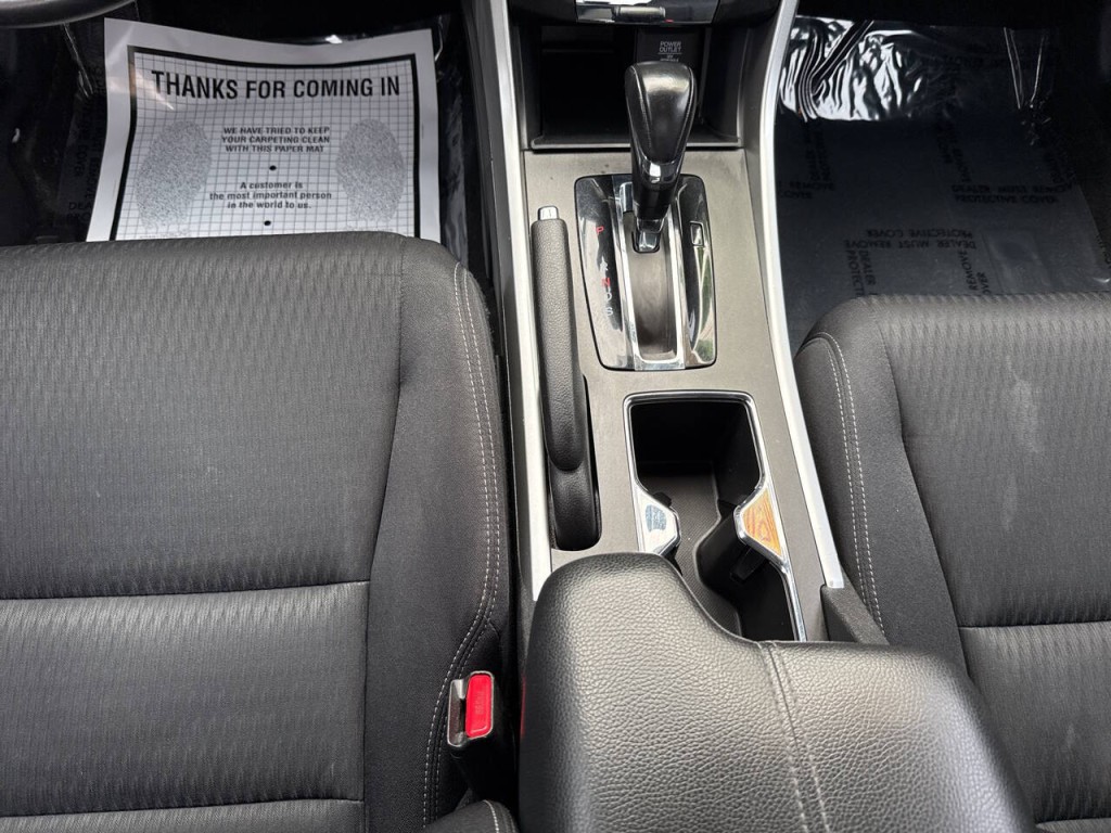 2014 Honda Accord Image 33