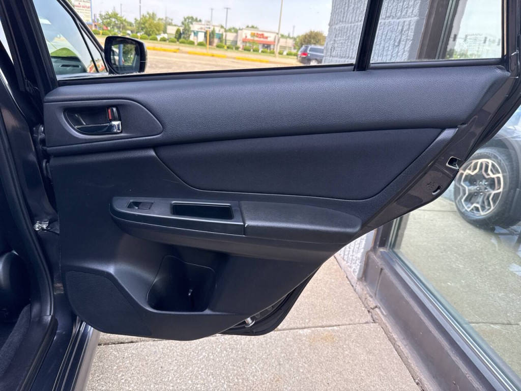 2014 Subaru Crosstrek Image 12