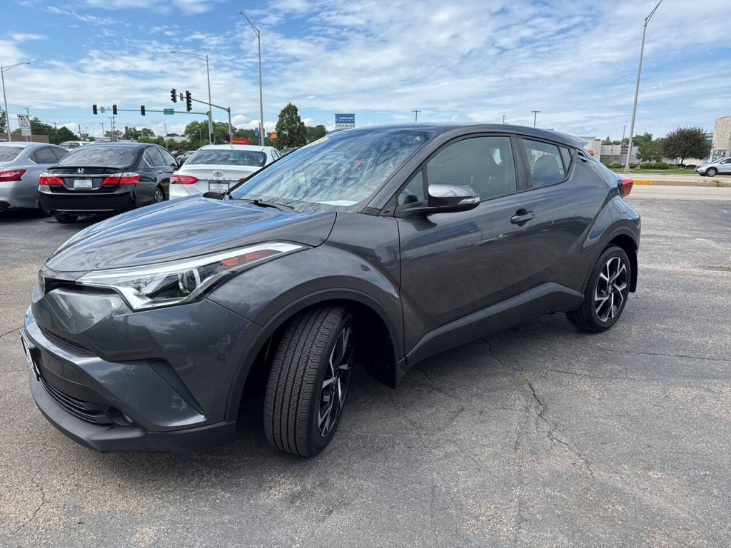 2018 Toyota C-HR Image 5