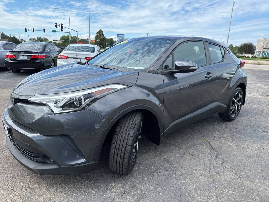 2018 Toyota C-HR Image 6