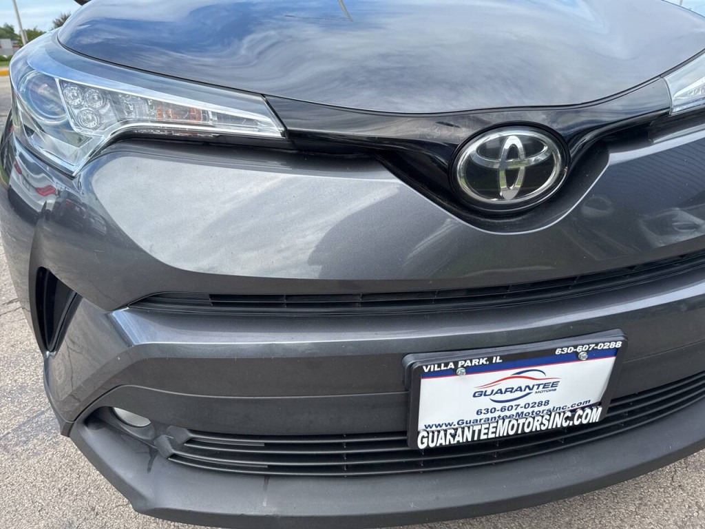 2018 Toyota C-HR Image 10