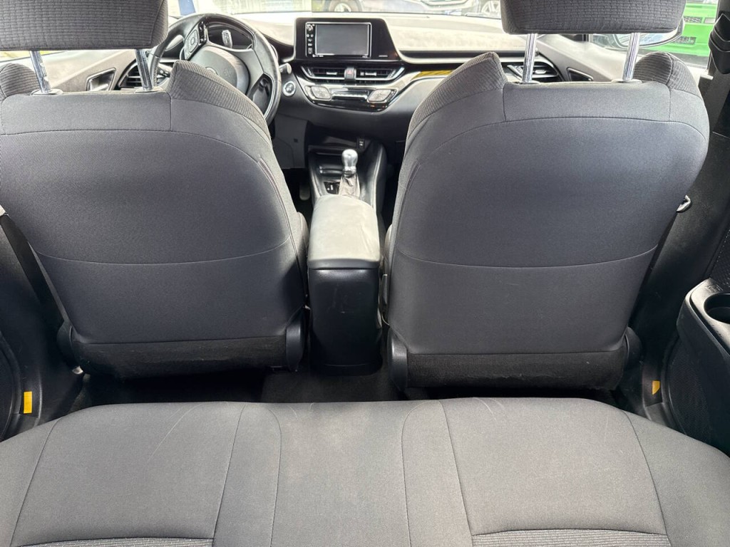 2018 Toyota C-HR Image 49