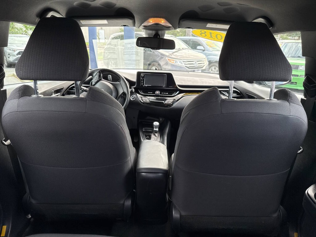 2018 Toyota C-HR Image 50