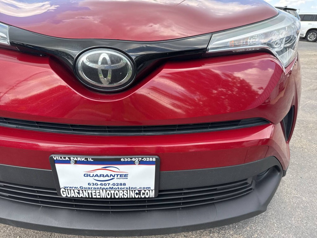 2019 Toyota C-HR Image 8