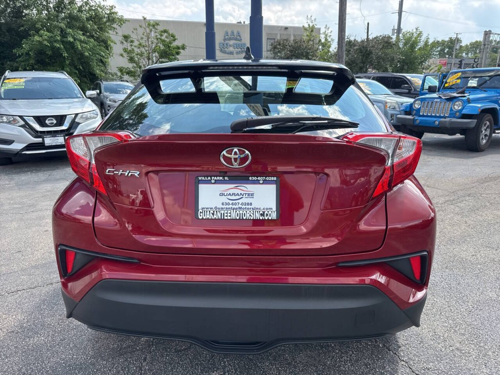 2019 Toyota C-HR Image 11