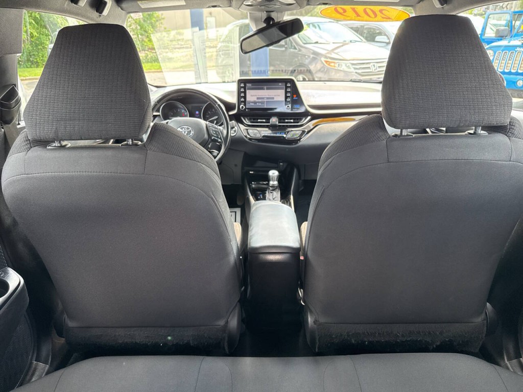 2019 Toyota C-HR Image 46