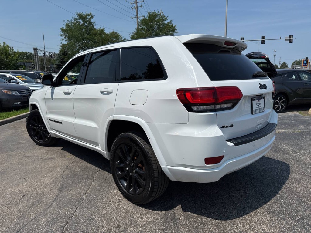 2018 Jeep Grand Cherokee Image 4
