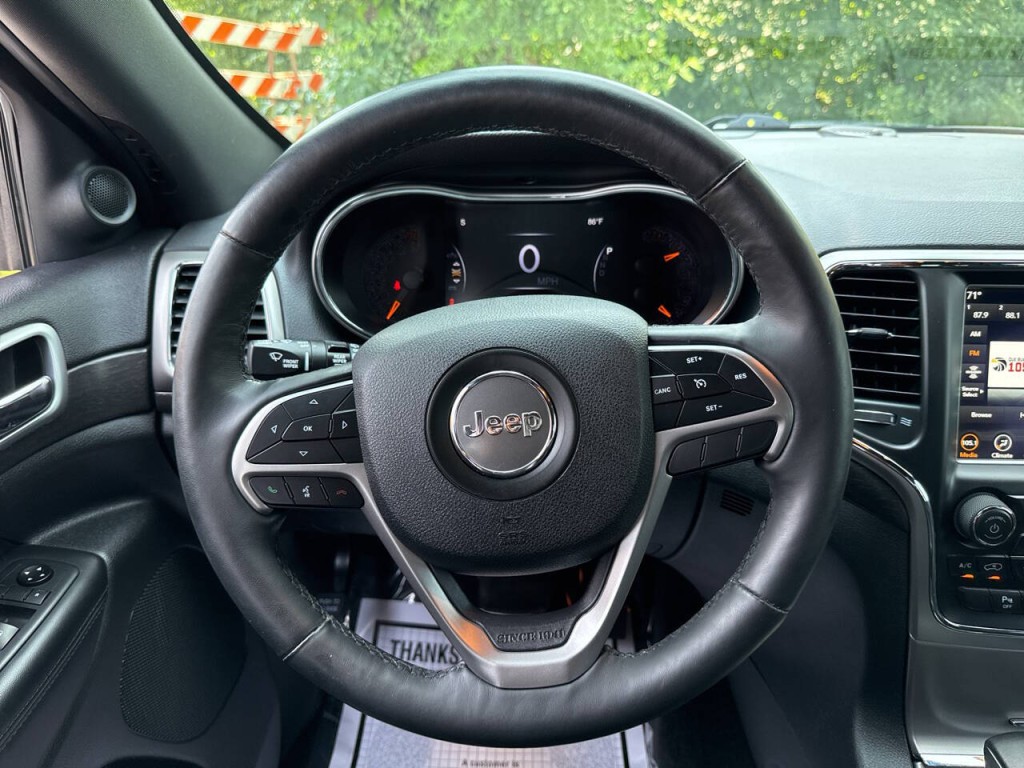 2018 Jeep Grand Cherokee Image 19