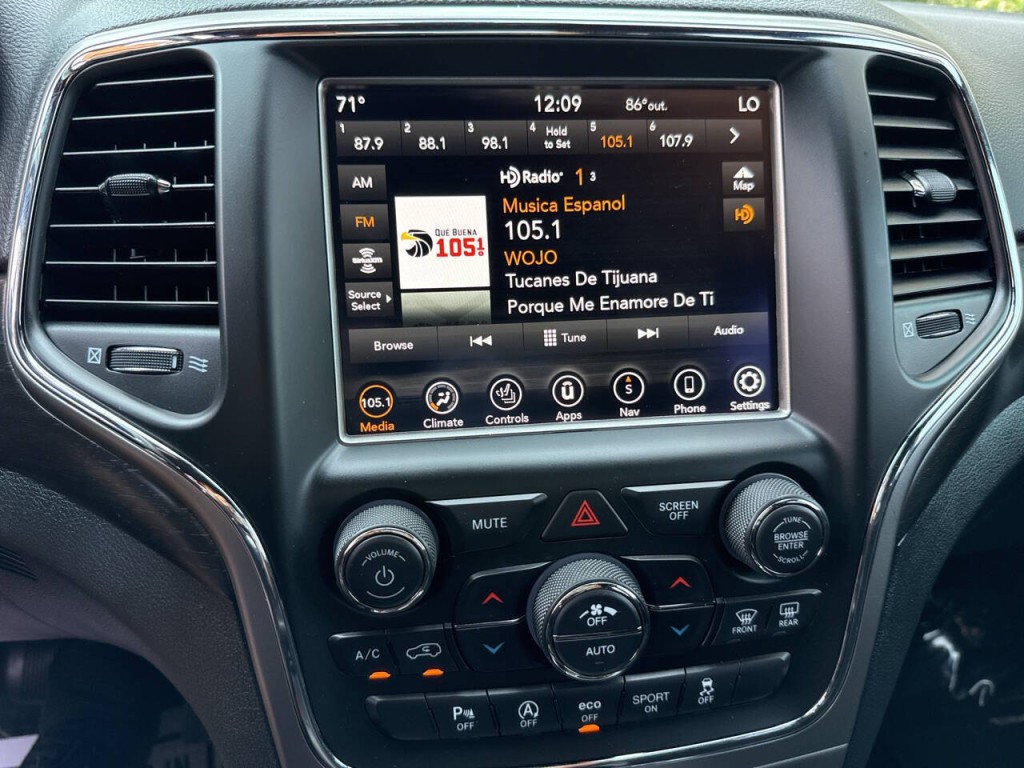 2018 Jeep Grand Cherokee Image 25