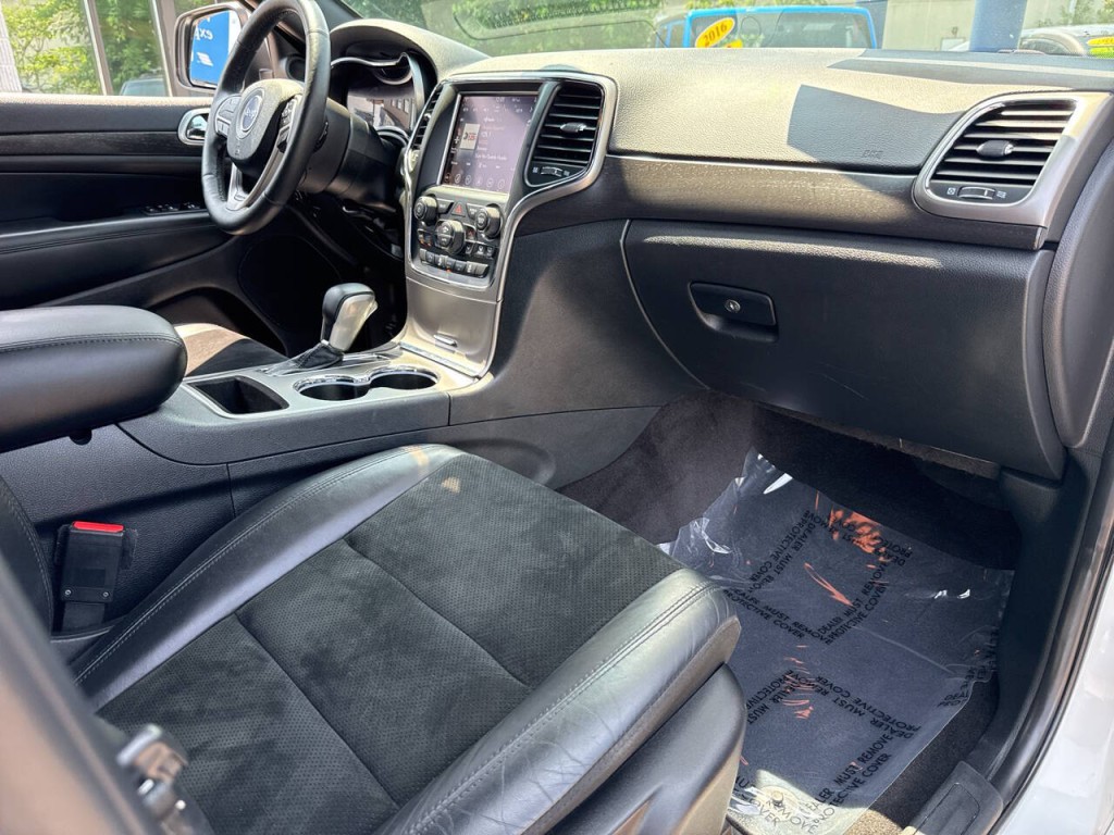 2018 Jeep Grand Cherokee Image 41