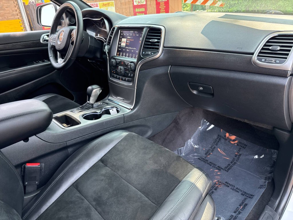 2018 Jeep Grand Cherokee Image 42