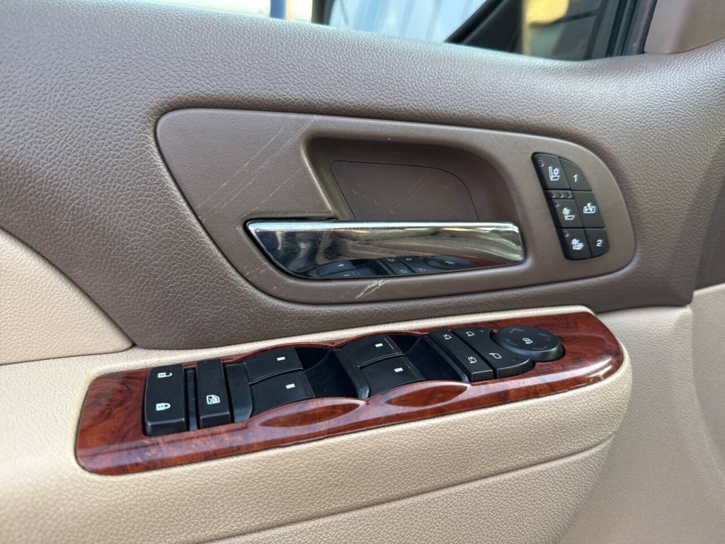 2014 Chevrolet Tahoe Image 20