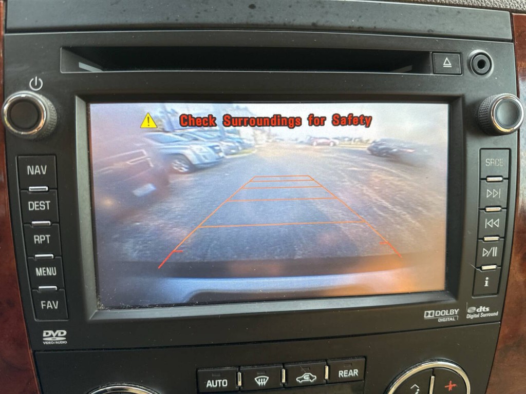2014 Chevrolet Tahoe Image 27