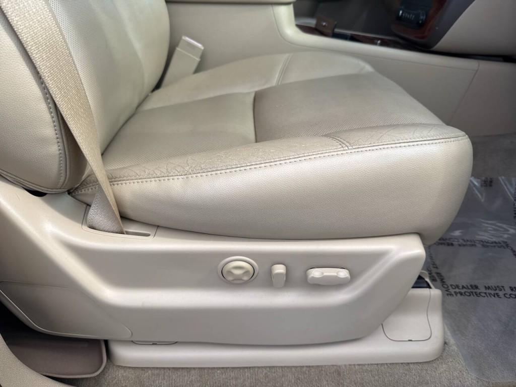 2014 Chevrolet Tahoe Image 31
