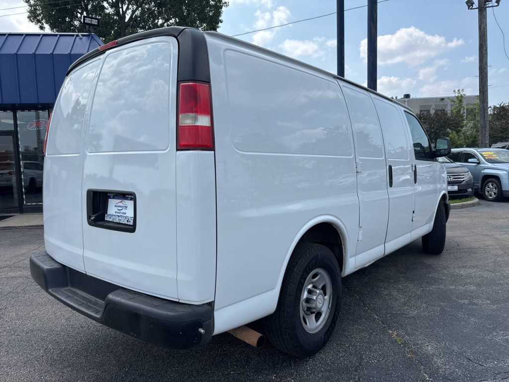 2014 Chevrolet Express Image 5