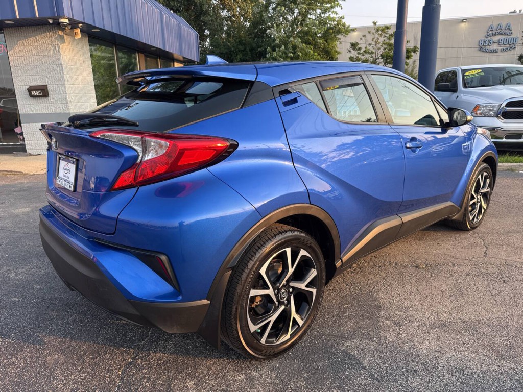 2018 Toyota C-HR Image 6