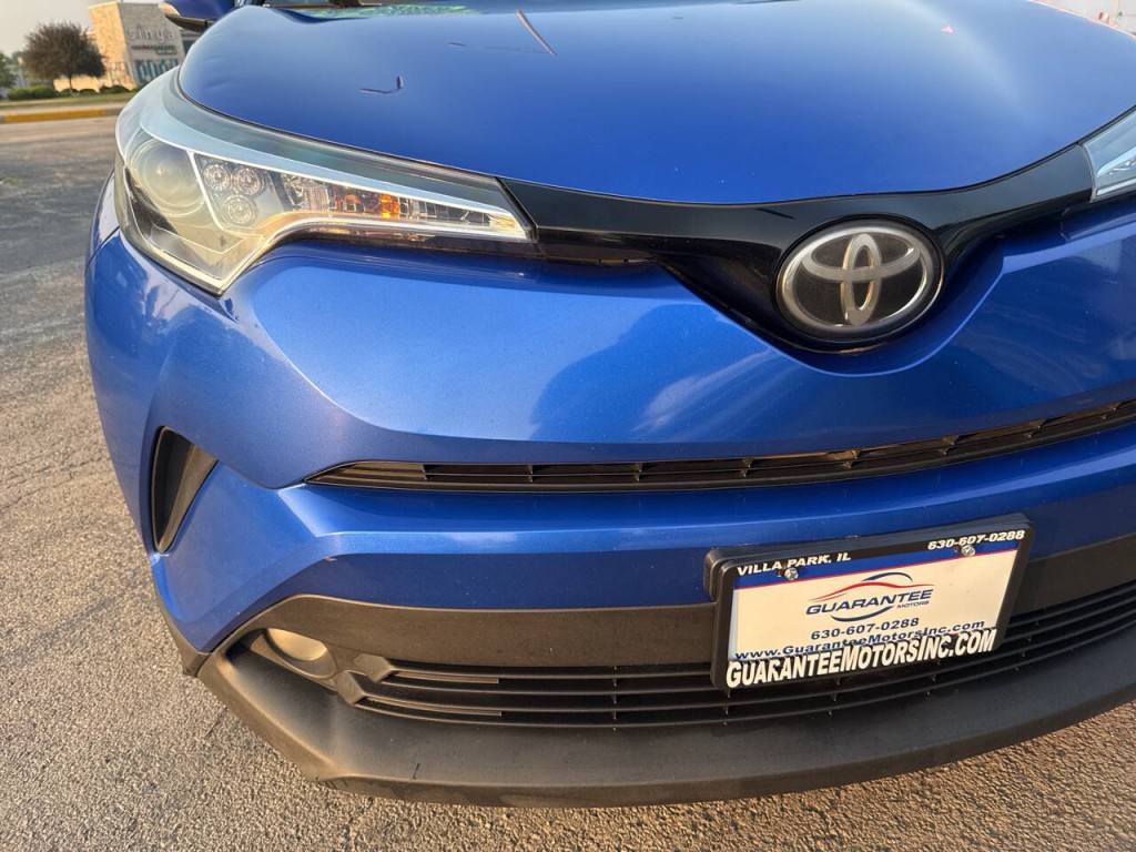 2018 Toyota C-HR Image 9
