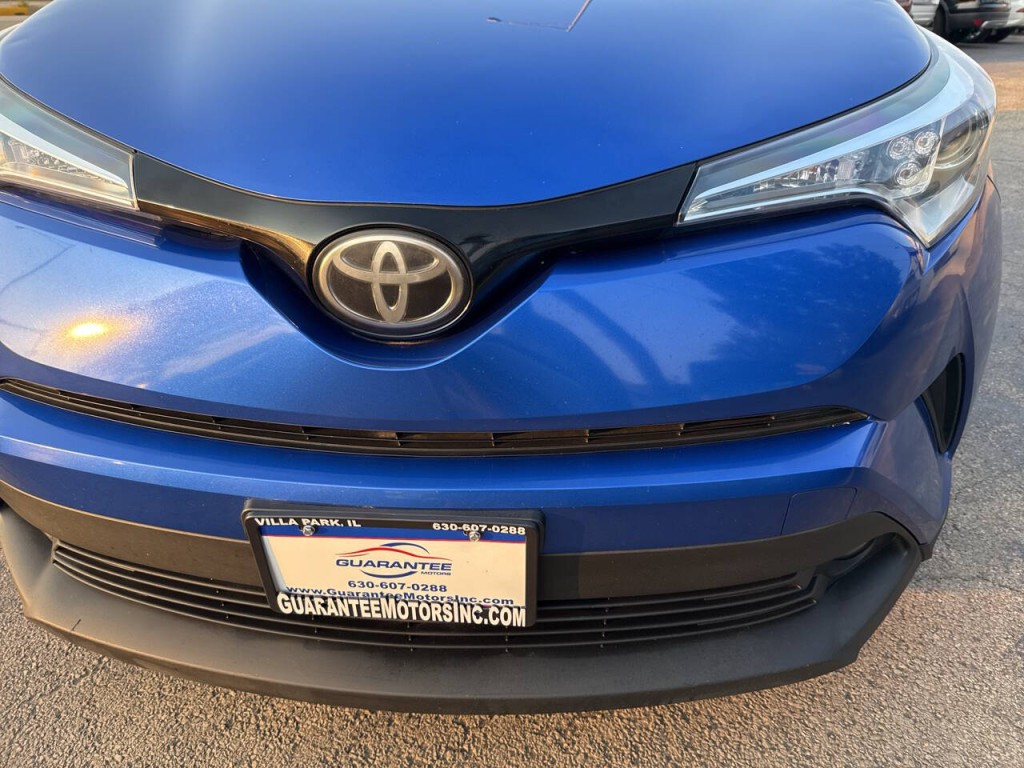 2018 Toyota C-HR Image 10