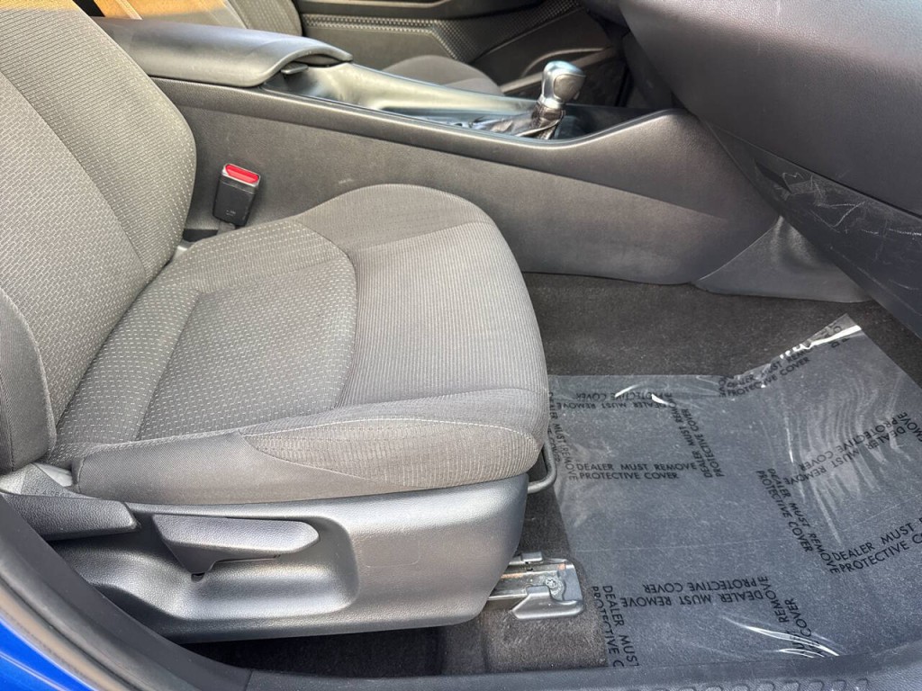 2018 Toyota C-HR Image 35