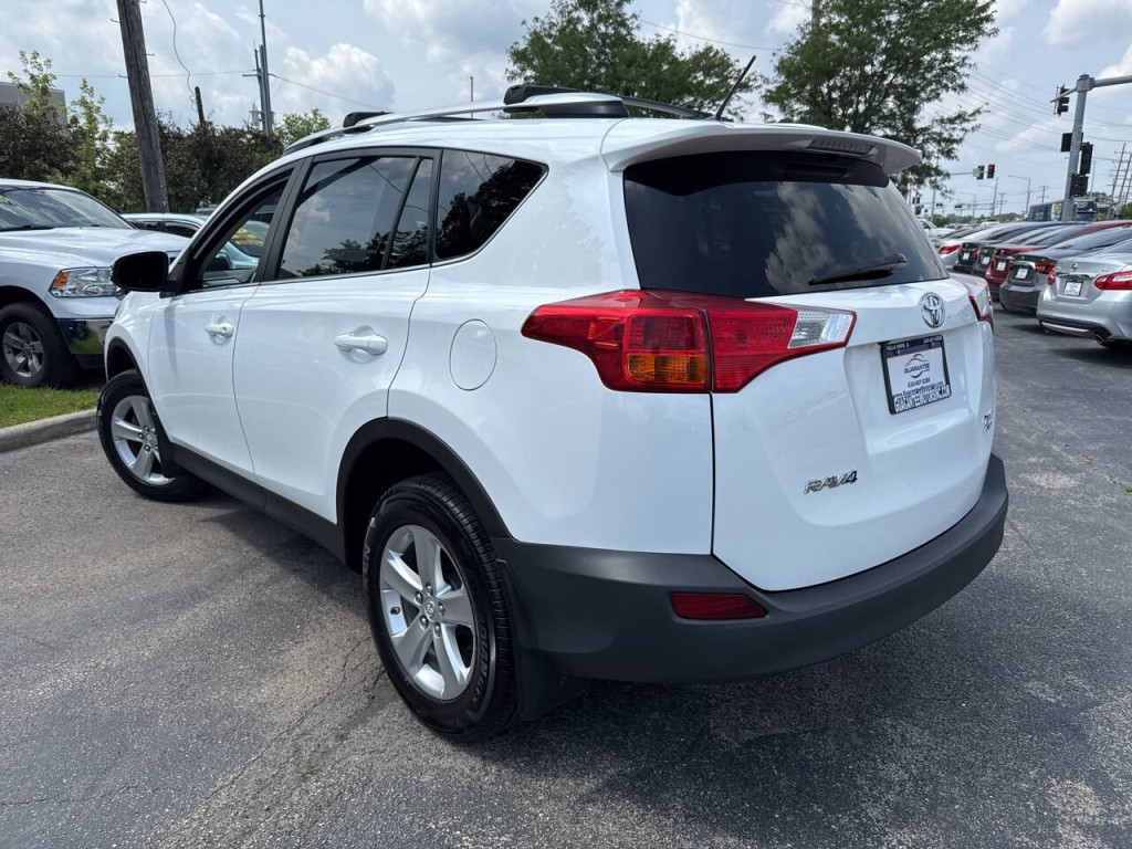 2014 Toyota Rav4 Image 8