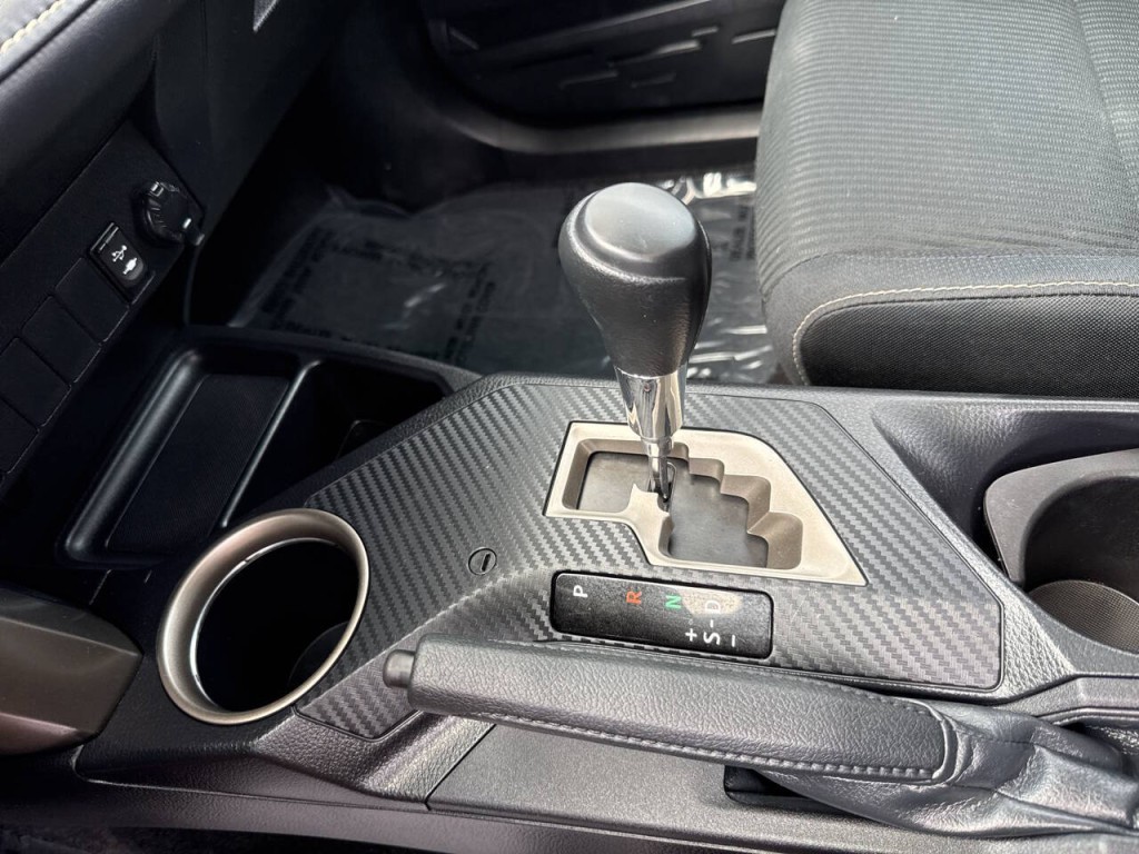 2014 Toyota Rav4 Image 24