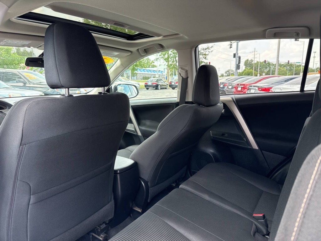 2014 Toyota Rav4 Image 38